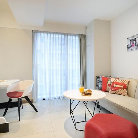 Oakwood Studios Сингапур Экстерьер фото