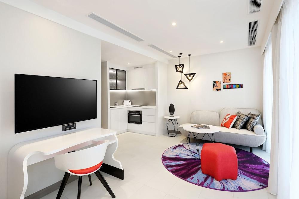 Oakwood Studios Сингапур Экстерьер фото